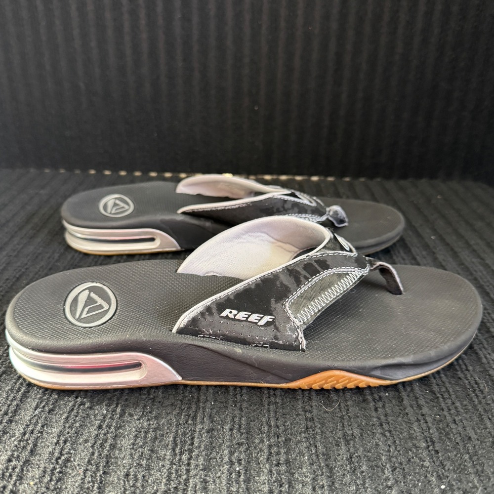 Reef Fanning Mens Black Silver Camo Flip Flops Sandals Bottle Opener Size 9 - Picture 4 of 9